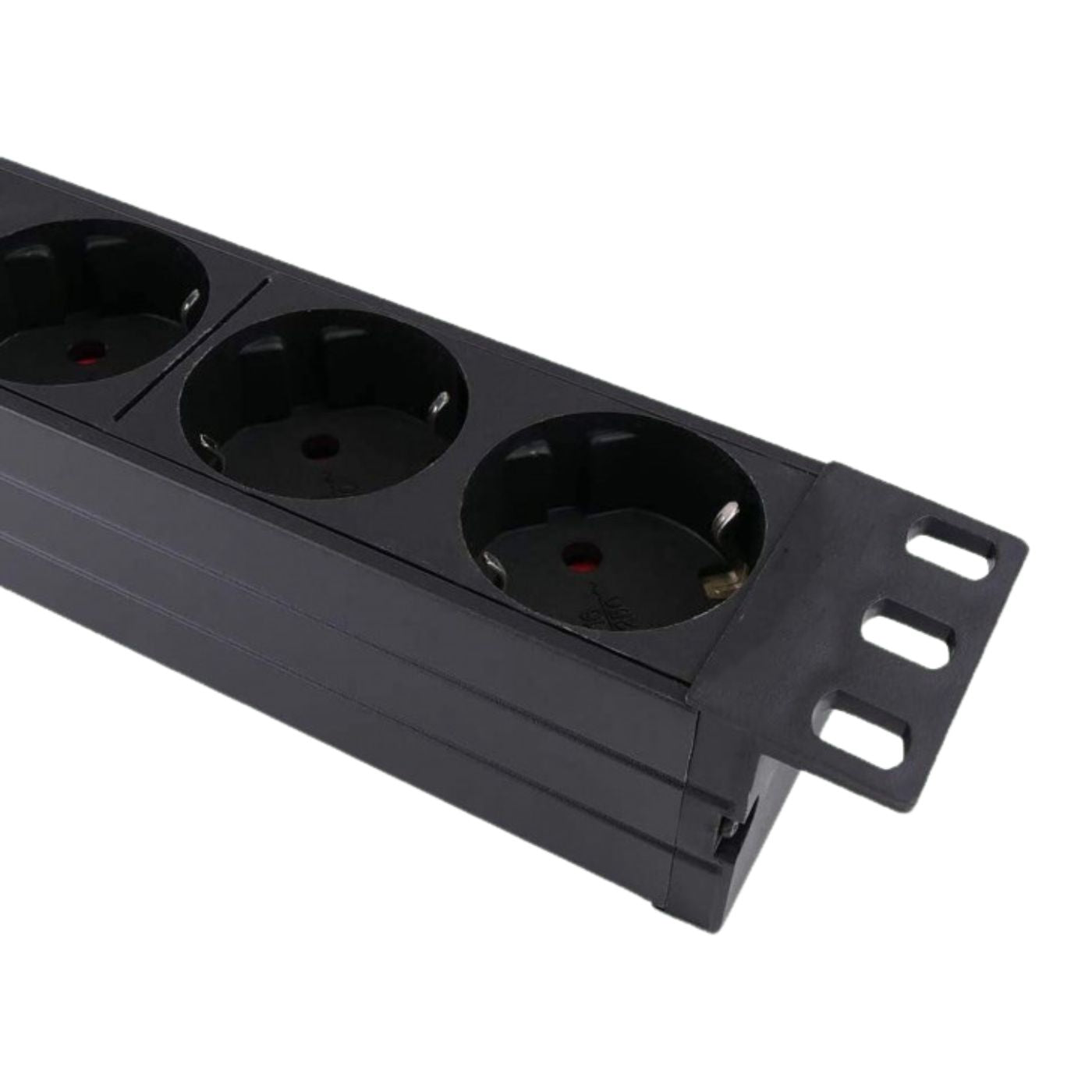 PDU en aluminium avec interrupteur lumineux 19" 1U- 8 Prises (LN-PRZ-ONF-1U8P-SC)